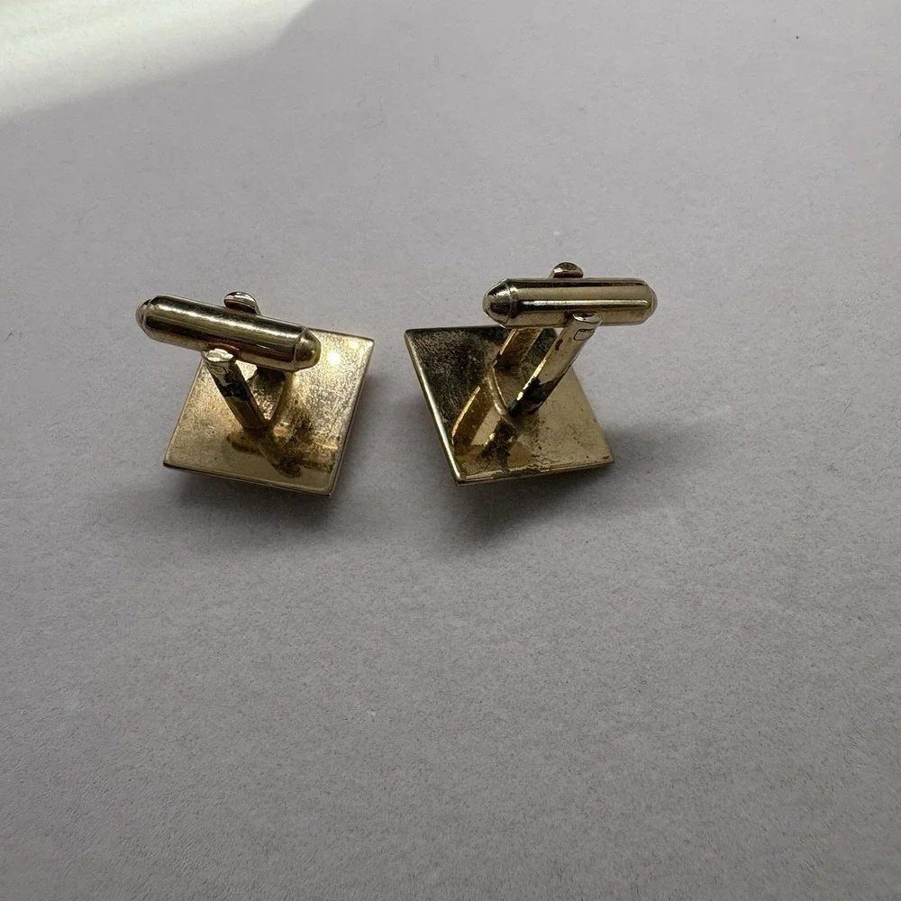 Vintage Gold‎ With Green Rhinestone Cufflinks